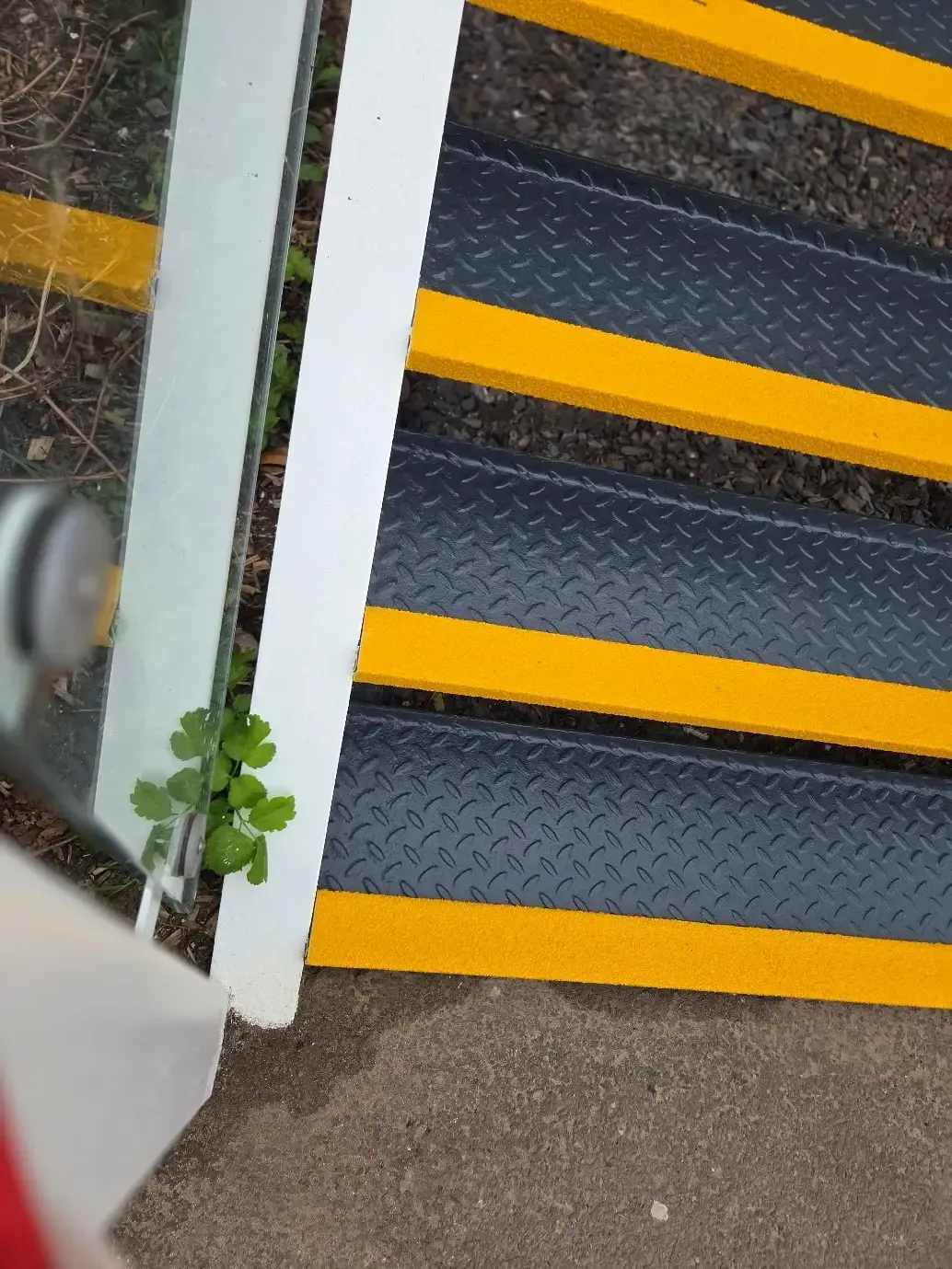 External Staircase Refurbishment after laser cleaning